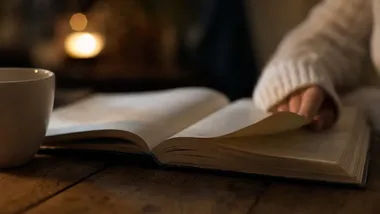 Jesień w Stalowej Woli czyta się inaczej - trzy nowe książkowe tropy