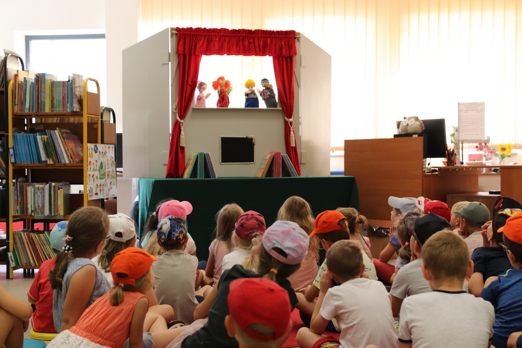 Dlaczego bajki są ważne - teatrzyk