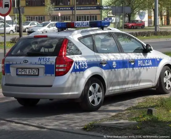 Na drogach Stalowej Woli policja kontroluje trzeźwość ponad 1 tysiąc kierowców