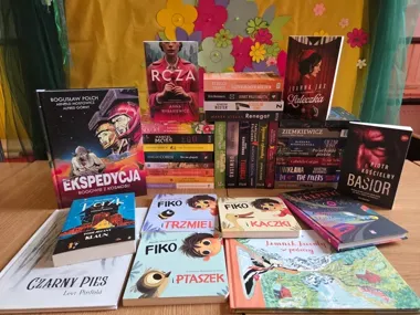 Od Rybakiewicz po komiks SF - Filia nr 1 podsuwa książki, które wciągają