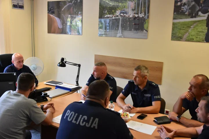 Mecz Stali Stalowa Wola bez incydentów. Policja zabezpieczyła stadion