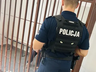 Uderzyła ratownika w twarz, a następnego dnia usłyszała wyrok sądu