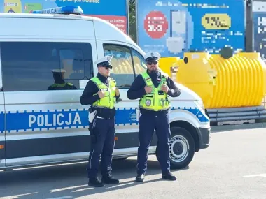 Zakleszczony poszkodowany i szybka akcja służb. Taki pokaz zobaczyli uczniowie