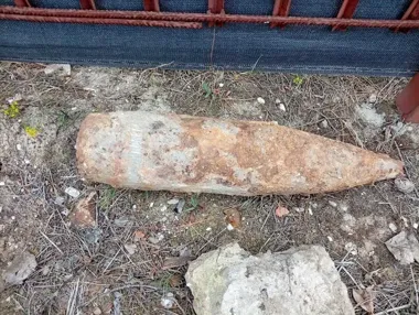 Wykrywacz metali odkrył wojenny arsenał pod Maziarnią i w Stalowej Woli