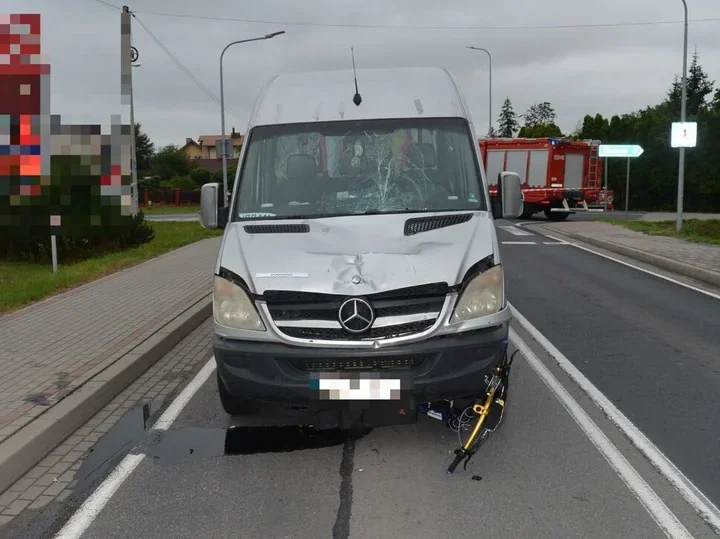 Wjechał hulajnogą na przejście. Miał blisko 2 promile alkoholu