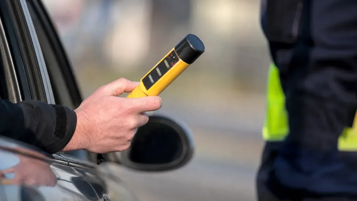 Kierowca Volvo zatrzymany w Stalowej Woli. Miał dożywotni zakaz