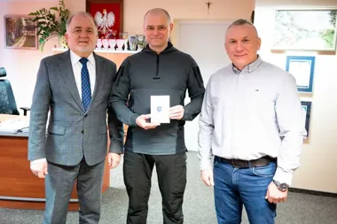 Pierwszy społeczny opiekun zabytków w powiecie stawia na pamięć i stare nagrobki